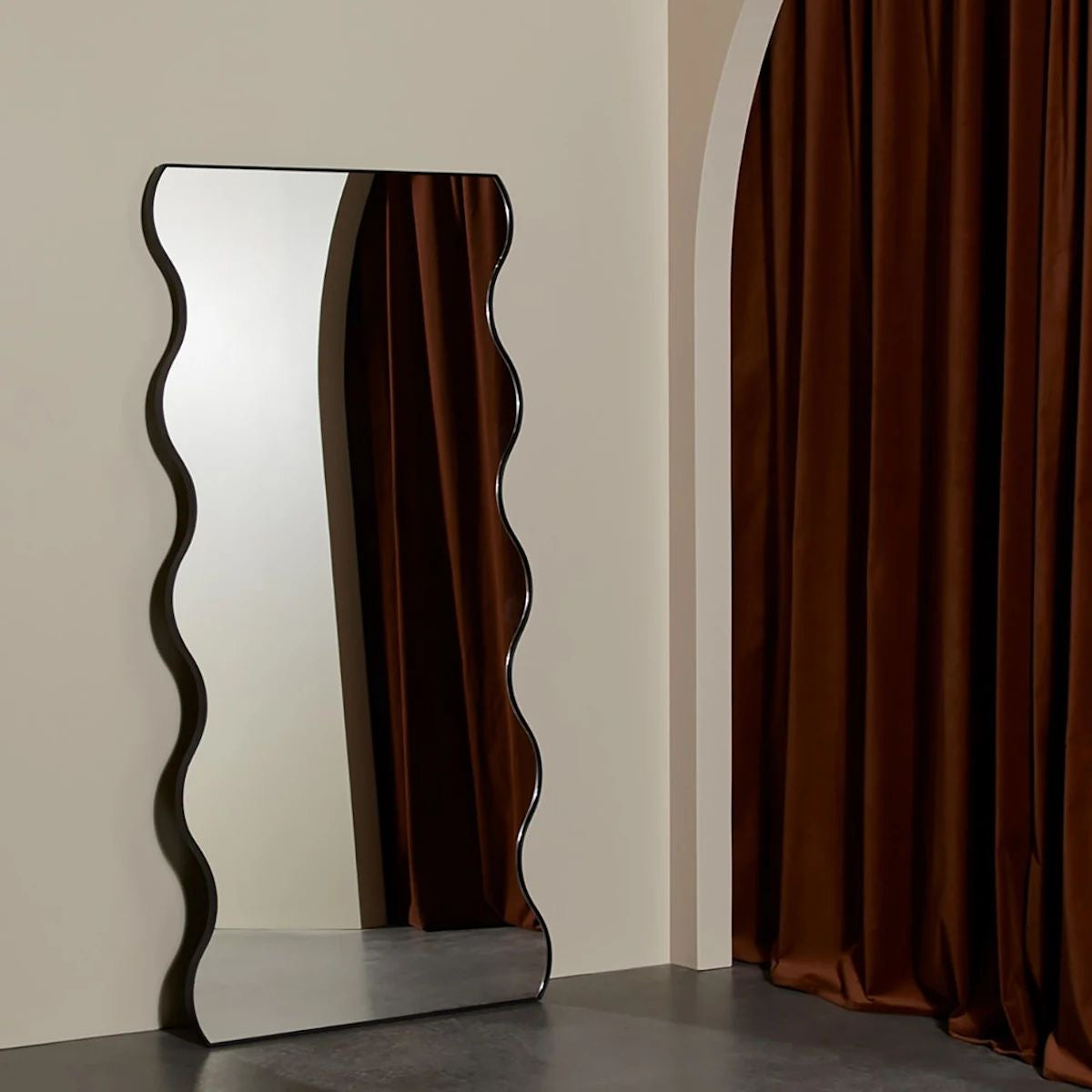 wavy mirror